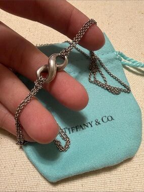 Tiffany & Co. 925 Sterling Silver Twisted Infinity Necklace W/Pouch 16’ in